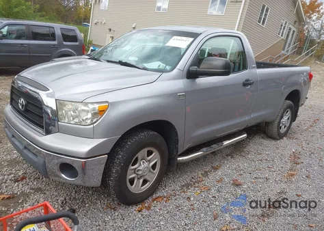 2008 Toyota Tundra Base 4.7L V8 из США, поврежденный, VIN 5TFMT52148X011467